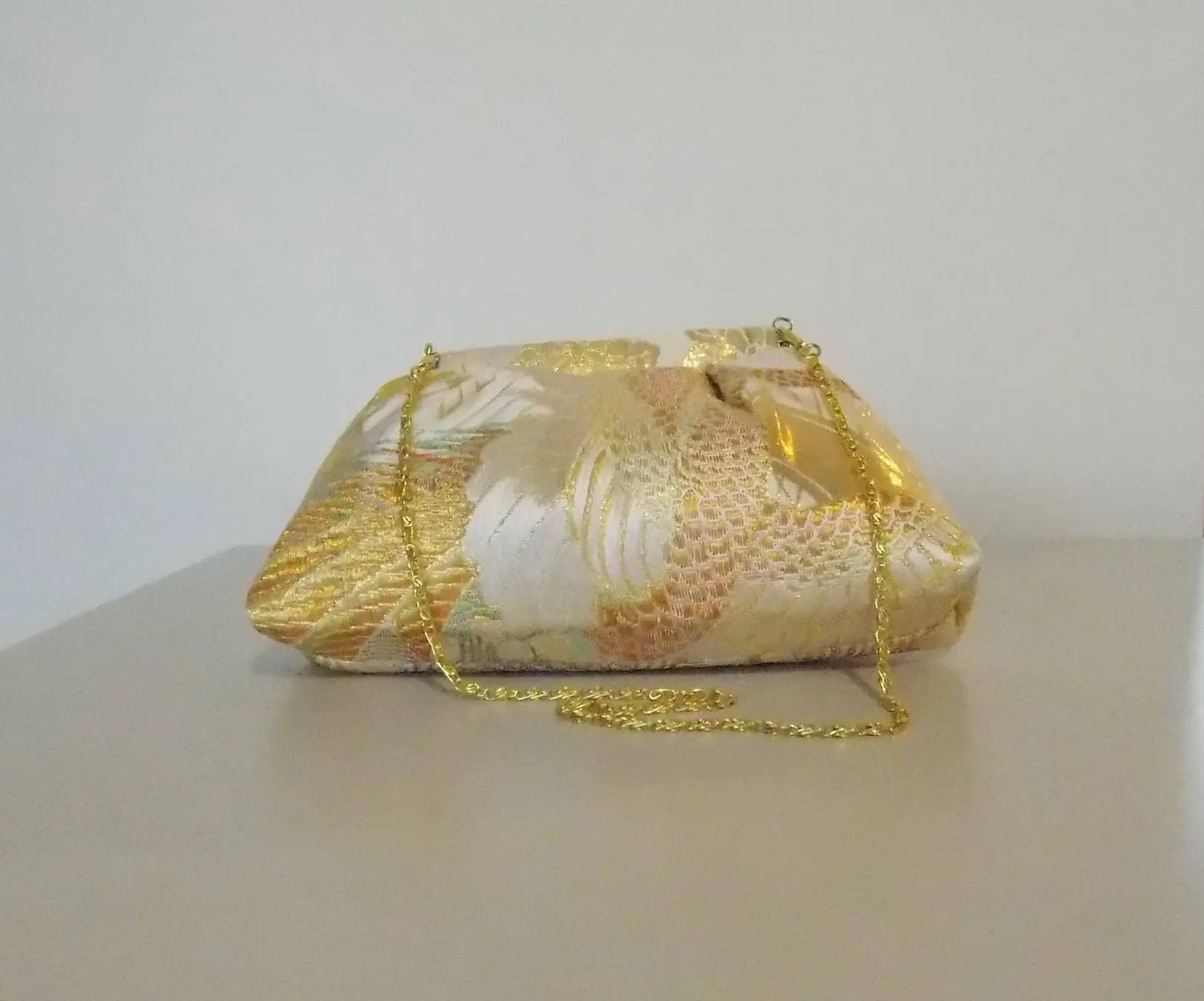 Hochzeitsgeldbörse mit OBI Goldbrokat Pfauenfeder gold beige elfenbein rosa weiß blau lila grün Handtasche versandfertig