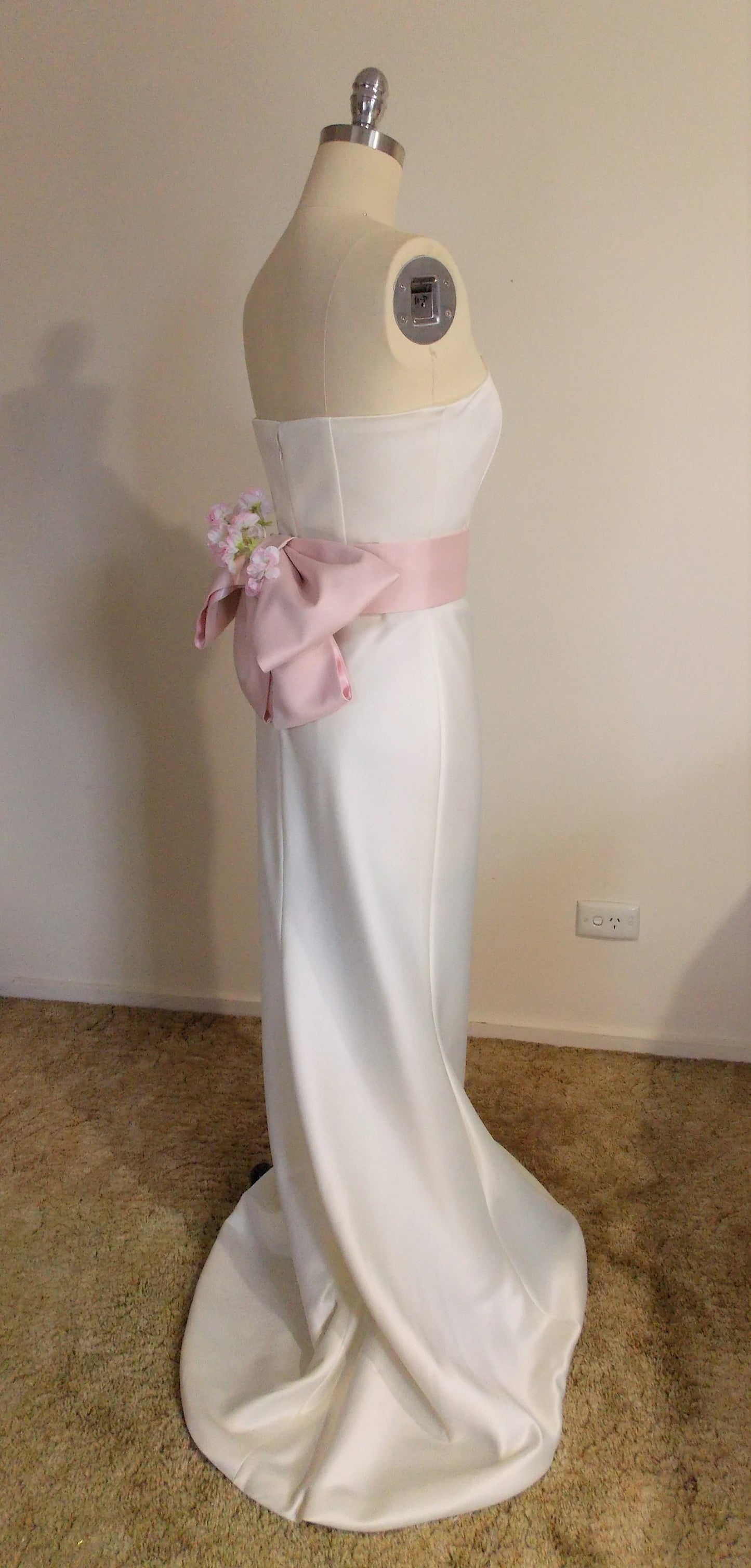SAKURA Hochzeitsschwanz OBI Schleife Schärpe vorgebunden mit abnehmbarer Schleppe Blush Pink Kirschblüten Pastellrosa versandfertig