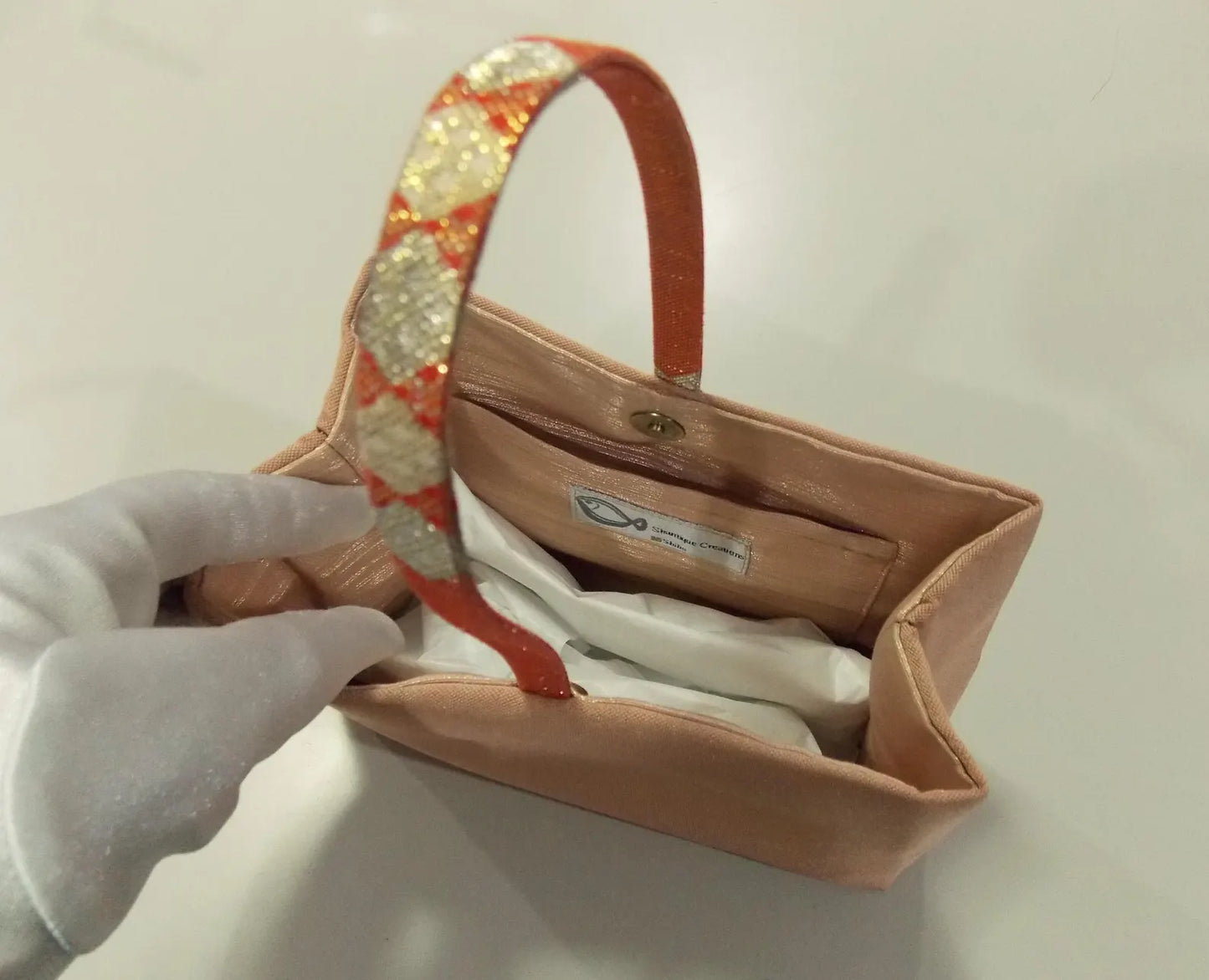 KIMONO Geldbörse Musterverkauf Rosa Seiden-OBI mit goldenem Seidenschnurgriff lachsrosa Kleine Größe versandfertig