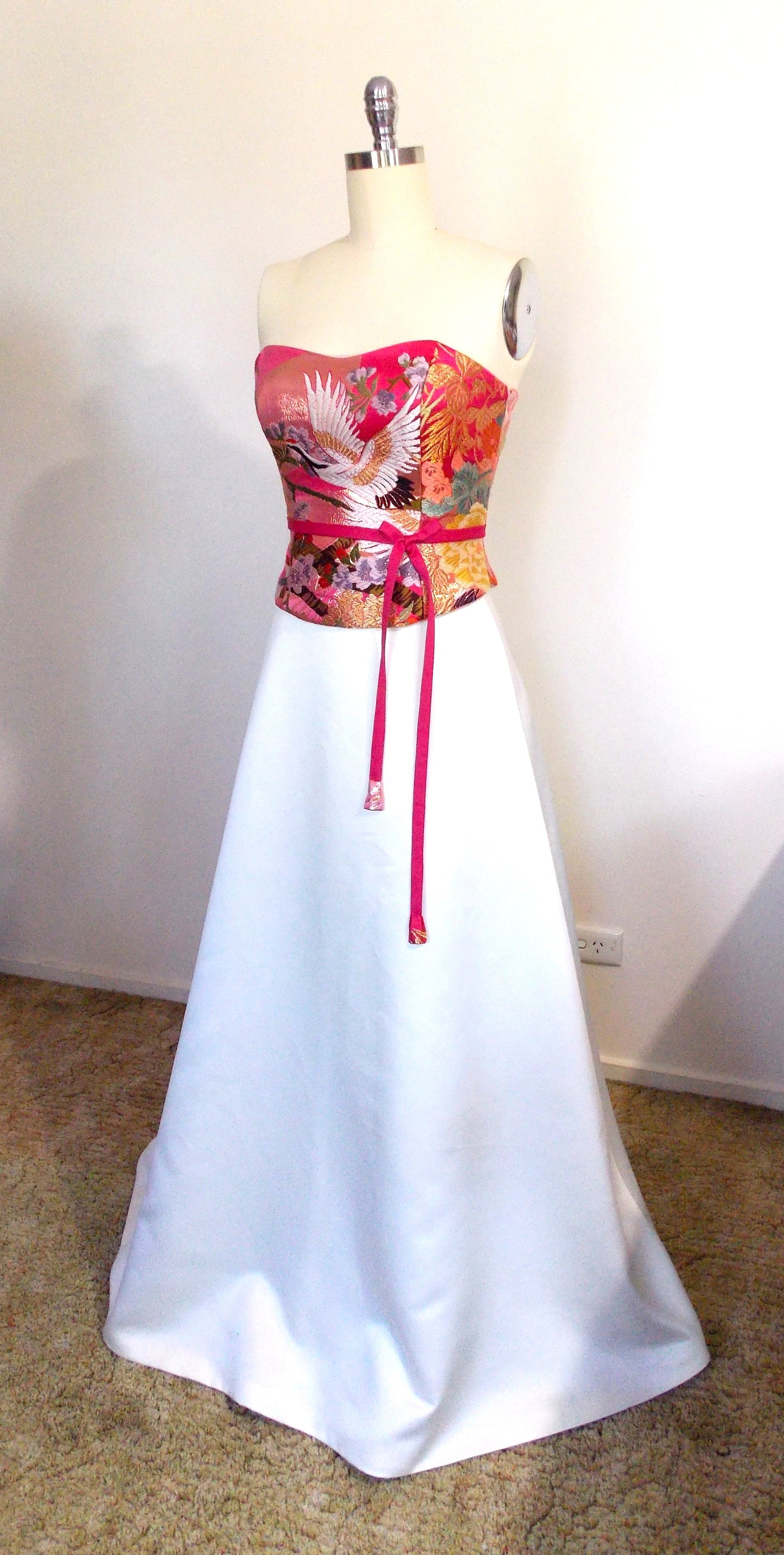 KIMONO wedding wedding dressdress top bustier Lace up back made with vintage silk Pink Fuchsia UCHIKAKE gold brocade crane flower size 8 10 ready to ship
