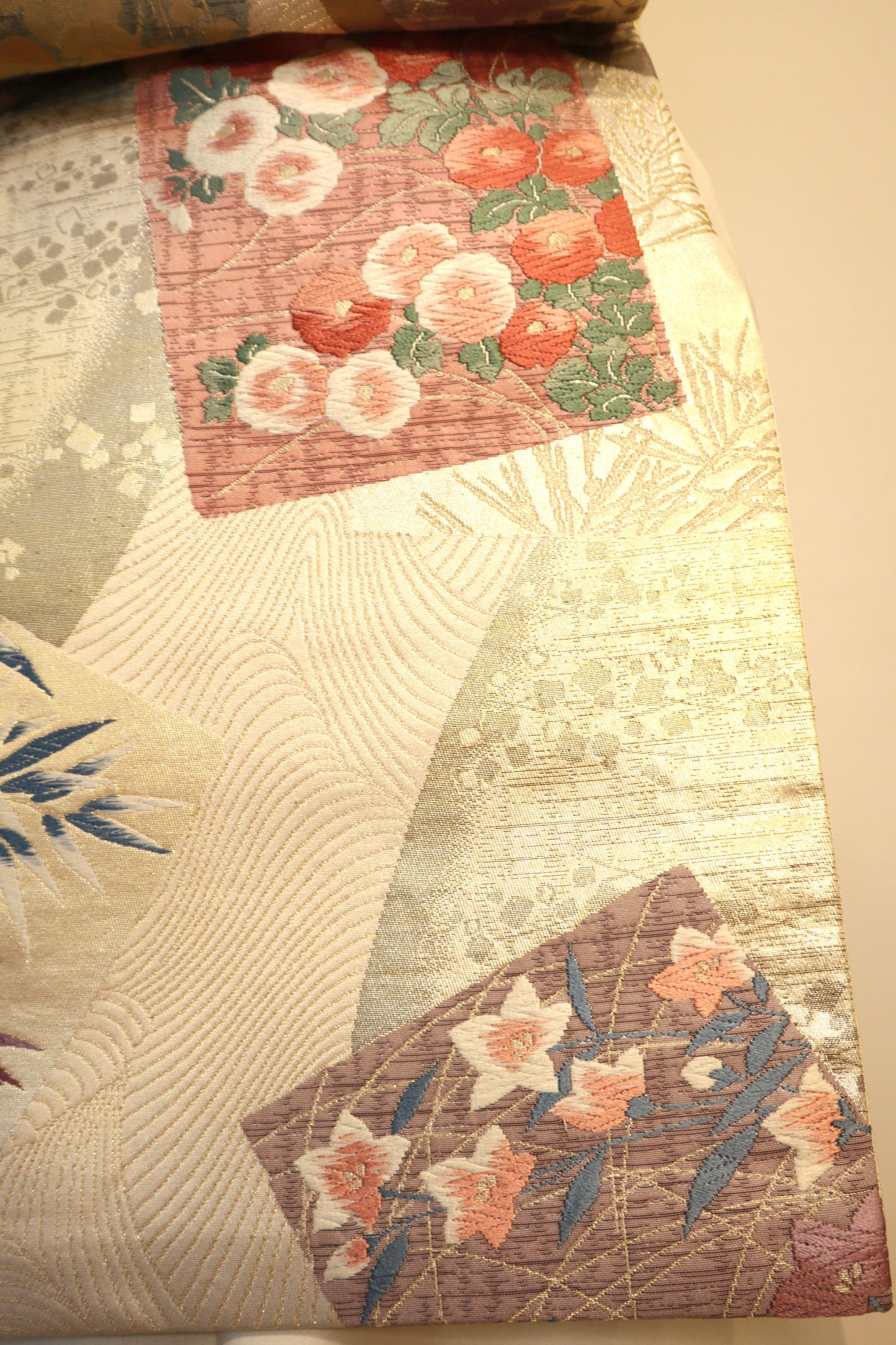 OBI sash medium tail pre tied silk gold brocade ivory Gold Silver pink champagne Chrysanthemum OTAIKO