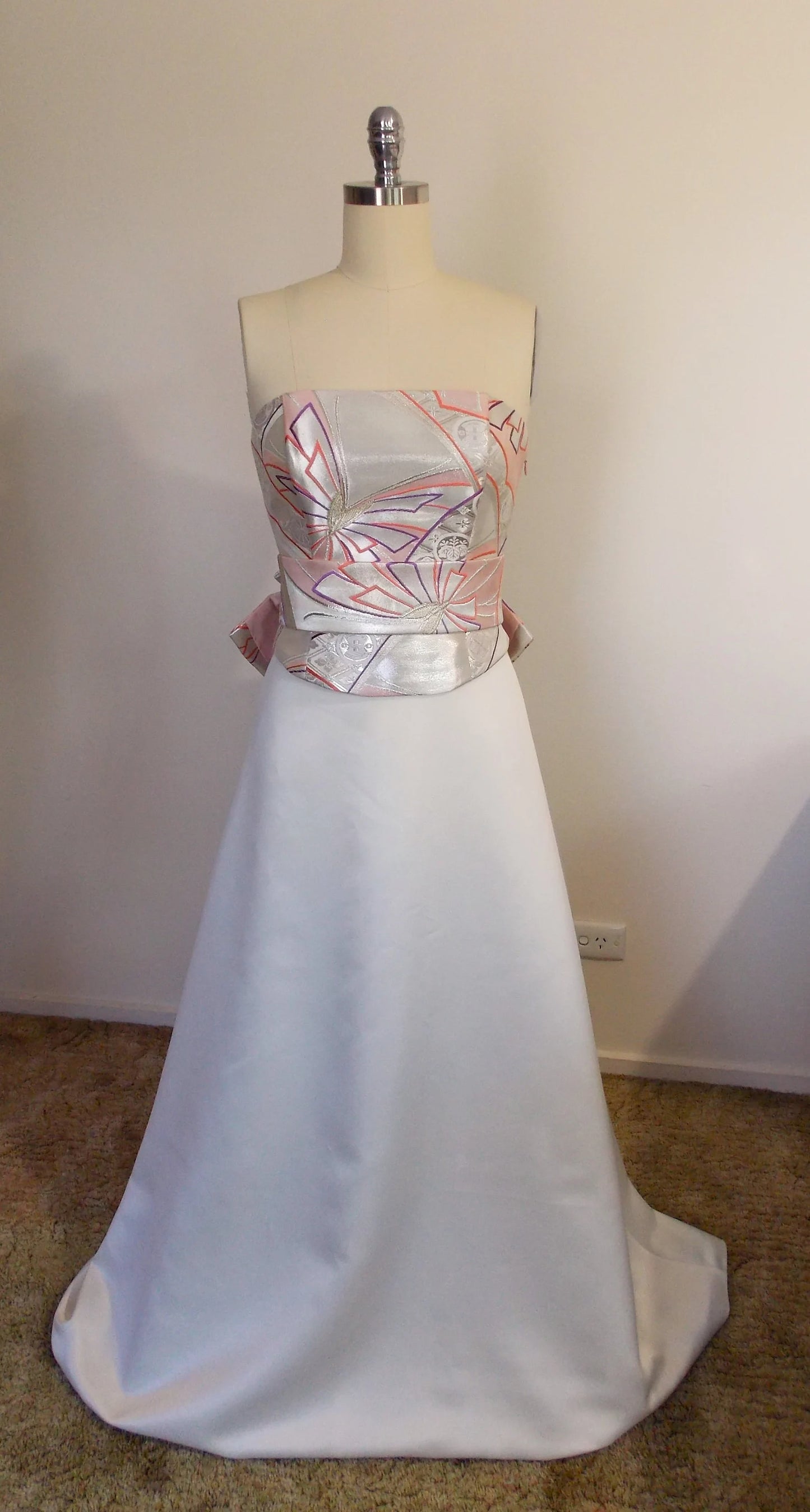 KIMONO wedding dress top bustier Lace up back made with vintage silk Pink silver OBI gold brocade butterfly KAMON flower size 8 10 ready to ship