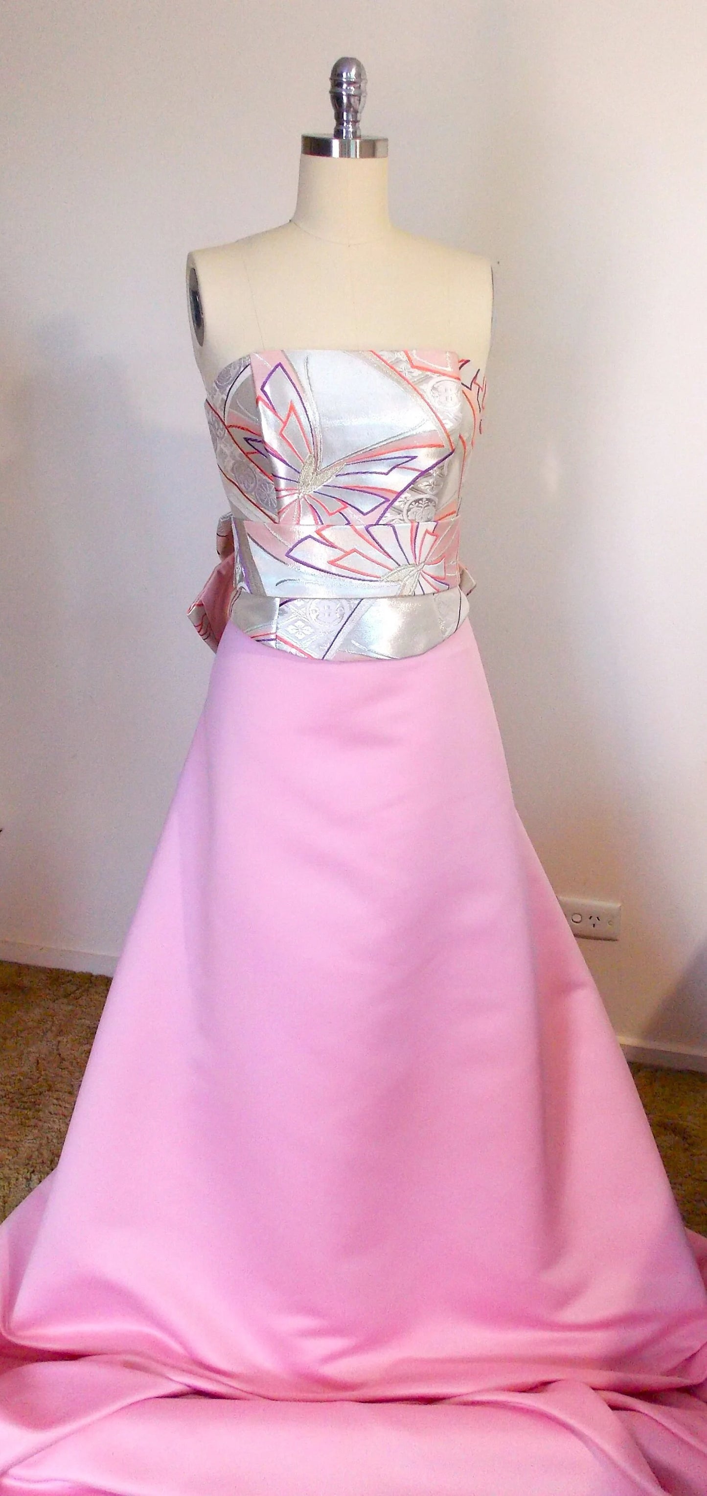 KIMONO wedding dress top bustier Lace up back made with vintage silk Pink silver OBI gold brocade butterfly KAMON flower size 8 10 ready to ship